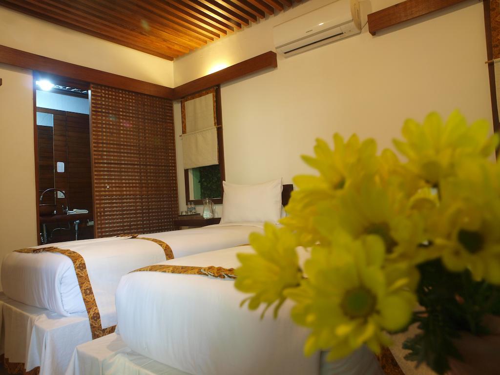Flores Gallery Hotel Bandung Exteriér fotografie